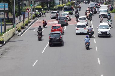 Kediri, Doğu Java, Endonezya - 16 Şubat 2021: Doğal bir geçmişe sahip araç