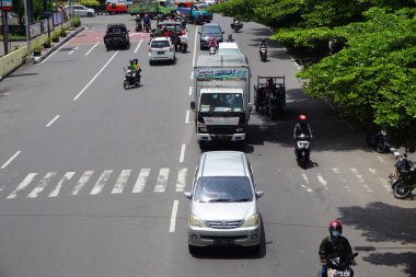 Kediri, Doğu Java, Endonezya - 16 Şubat 2021: Doğal bir geçmişe sahip araç