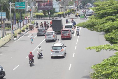 Kediri, Doğu Java, Endonezya - 16 Şubat 2021: Doğal bir geçmişe sahip araç