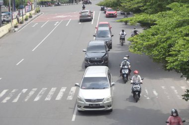 Kediri, Doğu Java, Endonezya - 20 Şubat 2021: Doğal bir geçmişe sahip araç