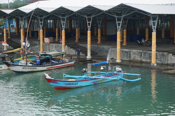 Blitar Java Oriental Indonesia Abril 2021 Barco Playa Tambakrejo — Foto de Stock