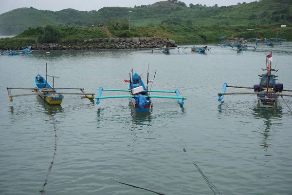 Blitar Java Est Indonésie Avril 2021 Bateau Sur Plage Tambakrejo — Photo