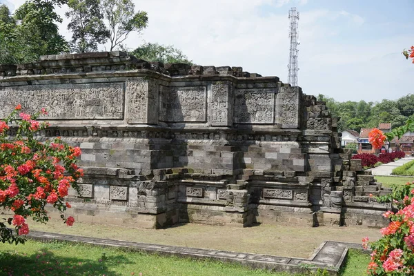 インドネシア東ジャワ州ケディリにあるスロウノ寺院 — ストック写真