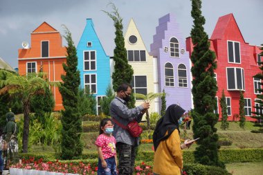 Flora San Terra Malang Şehri, Doğu Java, Endonezya