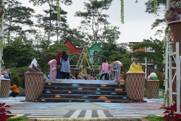 Vista Edifício Colorido Kota Mungil Ngancar Kediri Java Oriental Indonésia — Fotografia de Stock