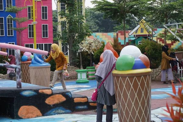 Vue Bâtiment Coloré Sur Kota Mungil Ngancar Kediri Java Oriental — Photo