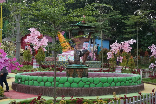 Buntes Gebäude Auf Der Kota Mungil Ngancar Kediri Ostjava Indonesien — Stockfoto