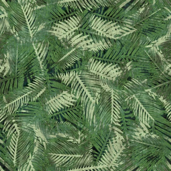 Green tropical palm tree leaves seamless pattern — Stock Photo, Image