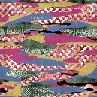 Kamuflaj şekillerindeki kusursuz kolaj canlı montaj