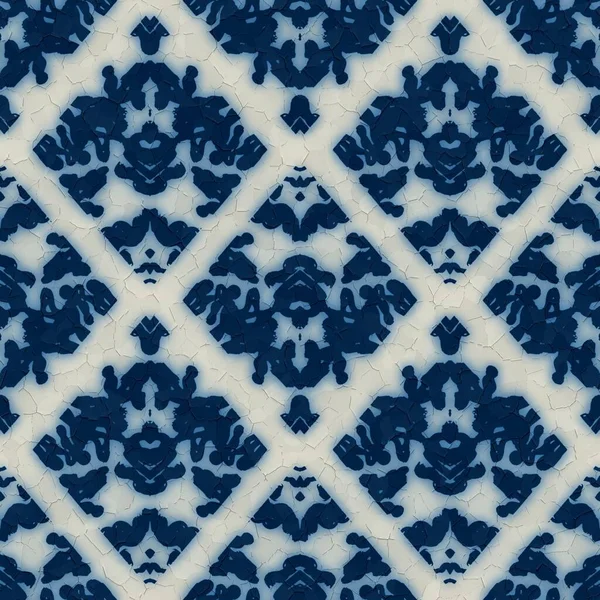 Patrón de damasco adornado azulejo de cerámica azul y blanco sin costuras para el diseño de la superficie y la impresión —  Fotos de Stock