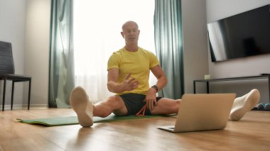 Evde online antrenman yapacak eğitmen