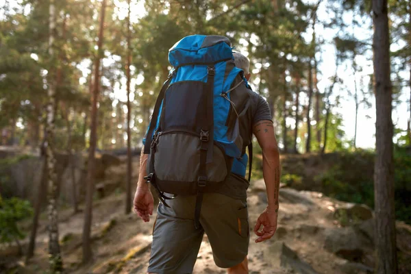 High capacity backpack on man during trekking — Stock Photo, Image