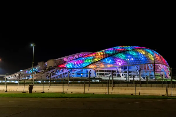 СОЧИ, АДЛЕР, РОССИЯ - CIRCA AUGUST, 2020: Олимпийский стадион Фишт в Олимпийском парке в Сочи. — стоковое фото