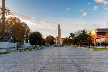 Karnak Mısırlı Dikilitaş Sultan Ahmet Meydanı 'nda