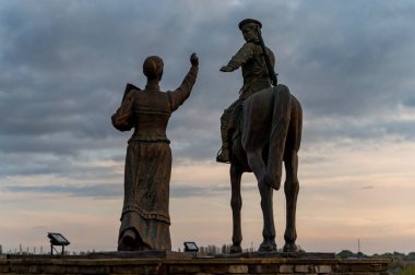 STARAYA STANITSA, RUSYA - 1 EKİM 2020: Don Kazakları Heykeli