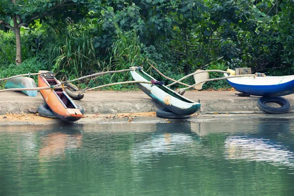 斯里兰卡的土人驾船 — 图库照片