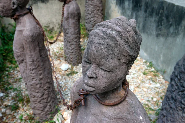 Monument of slaves dedicated to victims of slavery — Stock Photo, Image