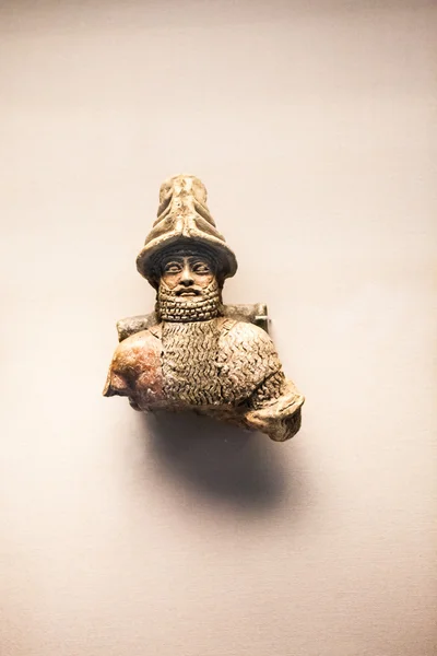 29. 07. 2015, LONDRES, Reino Unido, MUSEO BRITÁNICO - Figuras babilónicas —  Fotos de Stock