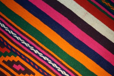 Geleneksel Romen halı, elemanlar ve motifler