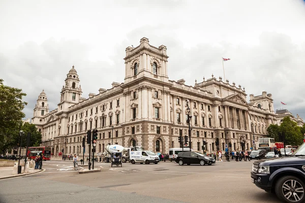 22. 07. 2015. London, Storbritannien - urbana landskapet och gatan scener — Stockfoto