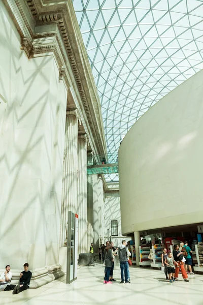 29. 07. 2015, Λονδίνο - Βρετανικό Μουσείο προβολή και λεπτομερειών. Φακός fisheye επιδράσεις — Φωτογραφία Αρχείου