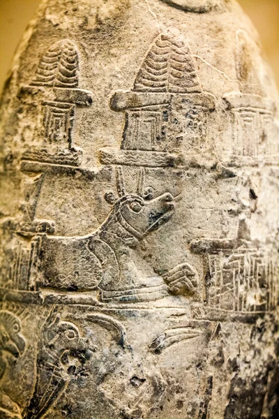 29. 07. 2015, Londen, Uk, British Museum - Tablet van Zuid-Irak - restauratie van land — Stockfoto