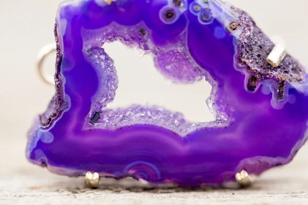 Agate - belles tranches colorées et texture argentée — Photo