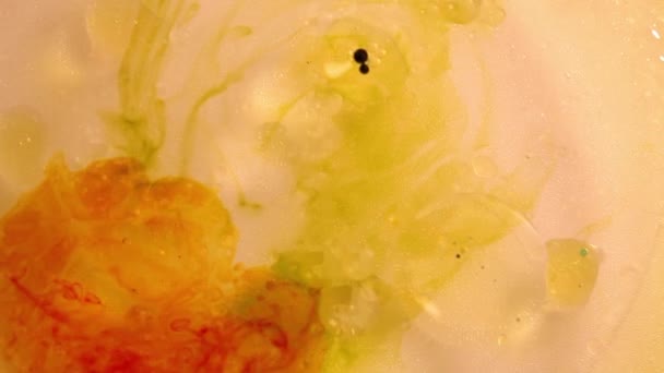 Mélange d'huile, d'eau et d'encre pour un beau résumé 