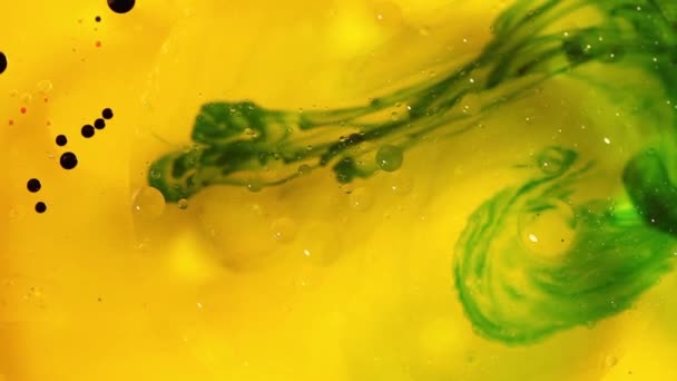 Mélange d'huile, d'eau et d'encre pour un beau résumé 