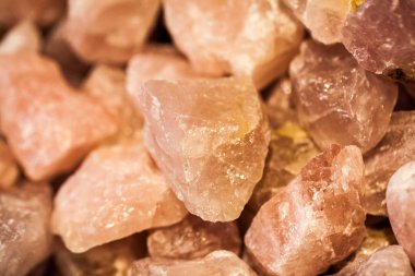 Güzel kristaller, mineraller ve taşlar - renkler ve dokular