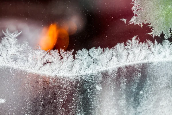 Ice flowers on glass - texture and background. High resolution and sharp, beautiful details — Stock Photo, Image