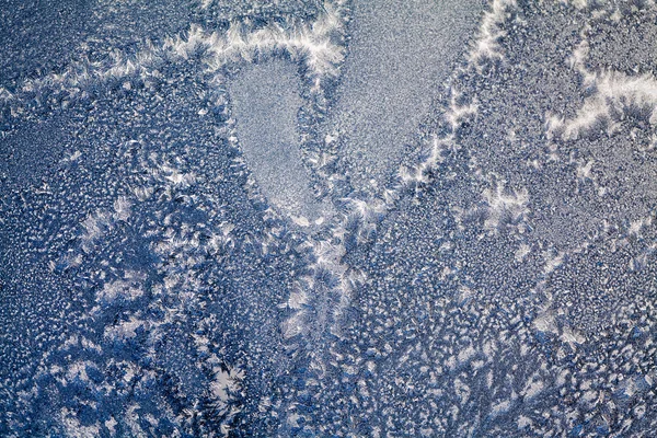 Eisblumen auf Glas - Textur und Hintergrund. hohe Auflösung und scharfe, schöne Details — Stockfoto