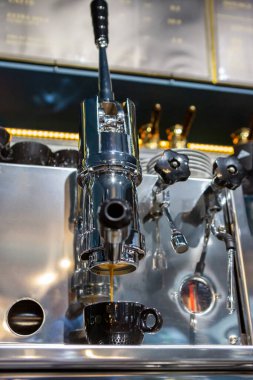 Espresso kahve ve espresso makinesi - detaylar ve hazırlıklar