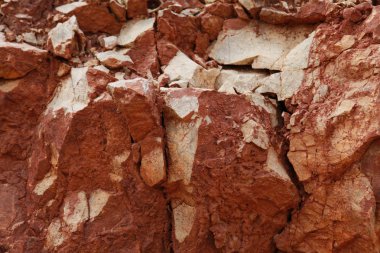 kayalar - doku ve Ege sahil katmanlardan