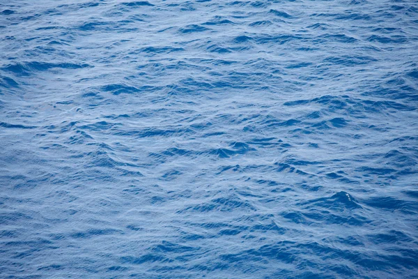 Vatten konsistens - djupt vatten från Egeiska havet — Stockfoto