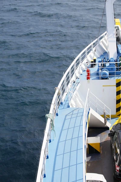 Podrobnosti z trajektem na moři — Stock fotografie