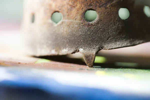 Metallfragment einer alten Gaslampe — Stockfoto