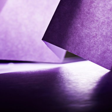 Kağıt arka plan şekillerle renkli kağıt