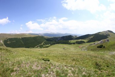 Romanya 'daki Güney Karpatlar' ın bir parçası olan Bucegi Dağları 'ndan manzara