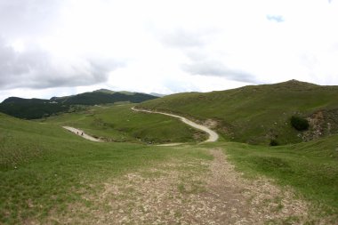 Romanya 'daki Güney Karpatlar' ın bir parçası olan Bucegi Dağları 'ndan manzara