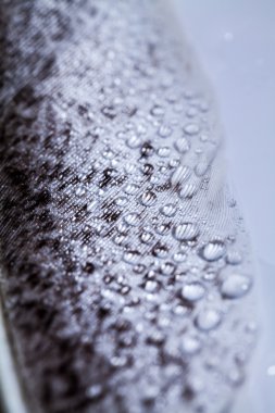 Renkli tavuk tüy ile soyut kompozisyon