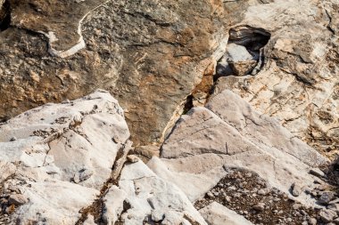 Ege deniz kıyısı ve mermer taşları Aliki, Thassos Adası