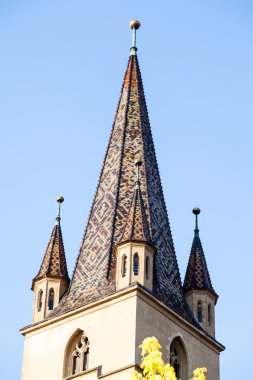 Çatılar ve Sibiu mimari detaylar