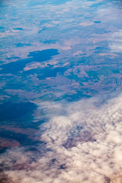 Krásné Dramatické Mraky Obloha Při Pohledu Letadla Vysoké Rozlišení Kvalita — Stock fotografie