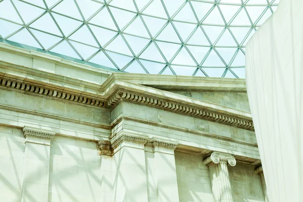 在伦敦大英博物馆的建筑细节 — 图库照片
