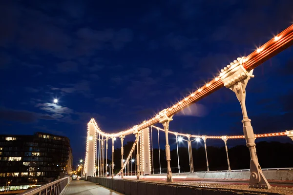 Londra all'alba. Vista dal ponte Chelsea — Foto Stock