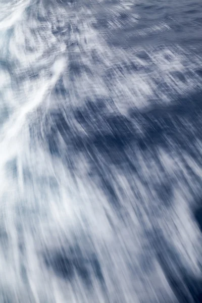 高解像度、高品質、抽象的なカラフルな背景。海の波を長時間露光で作られました。 — ストック写真