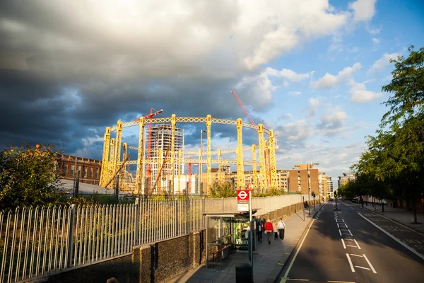 28. 07. 2015. LONDON, UK Urban landscape and street scenes — Stock Photo, Image