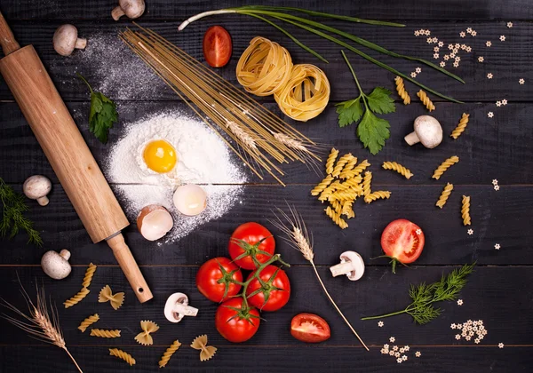 Ingredientes para el plato italiano — Foto de Stock