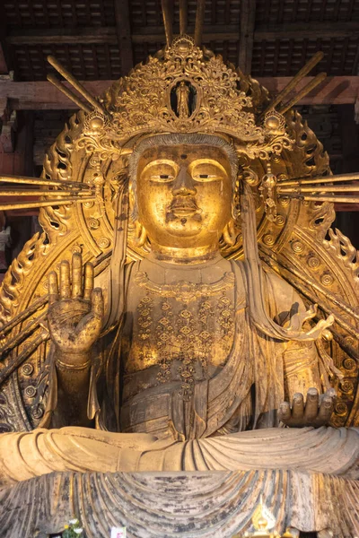 Största Gyllene Buddha Imagein Nara Japan — Stockfoto